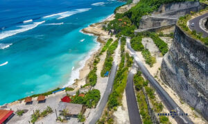 Pantai Melasti