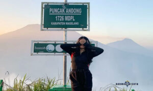 Trekking atau Mendaki Gunung