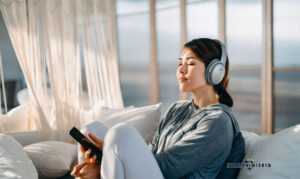 Dengarkan Musik Ceria yang Membuat Mood Membaik