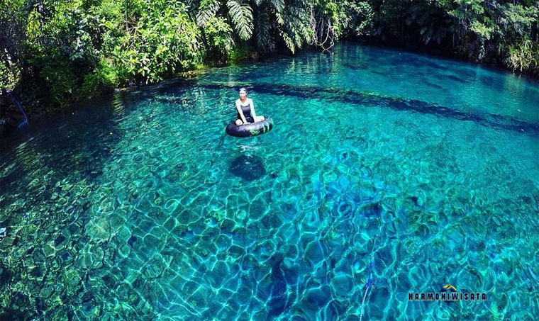 Danau Labuan Cermin, Pesona Dua Rasa di Kalimantan Timur