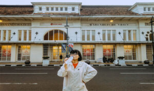 Jalan-jalan di Kawasan Asia Afrika dan Braga Bandung