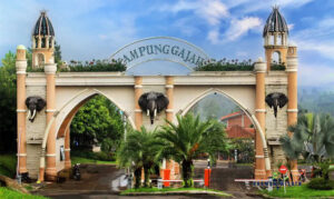 Kampung Gajah Wonderland – Bandung