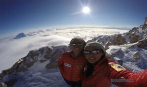 Mendaki Gunung Everest