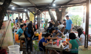 Sarapan Bubur Ayam Mang H Oyo Bandung