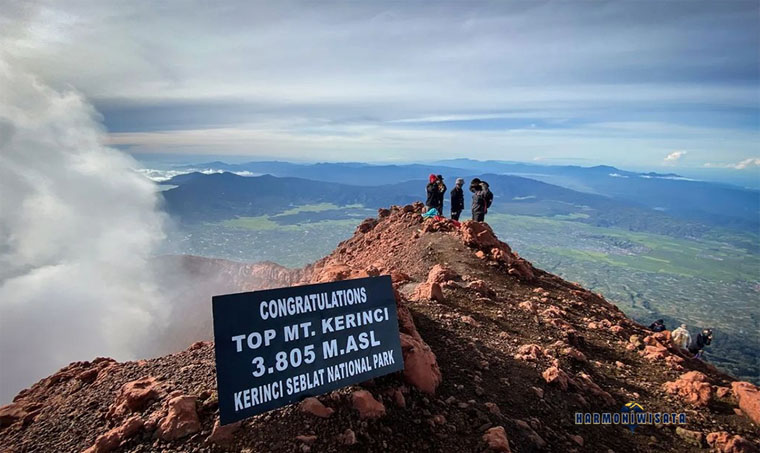 Gunung Kerinci