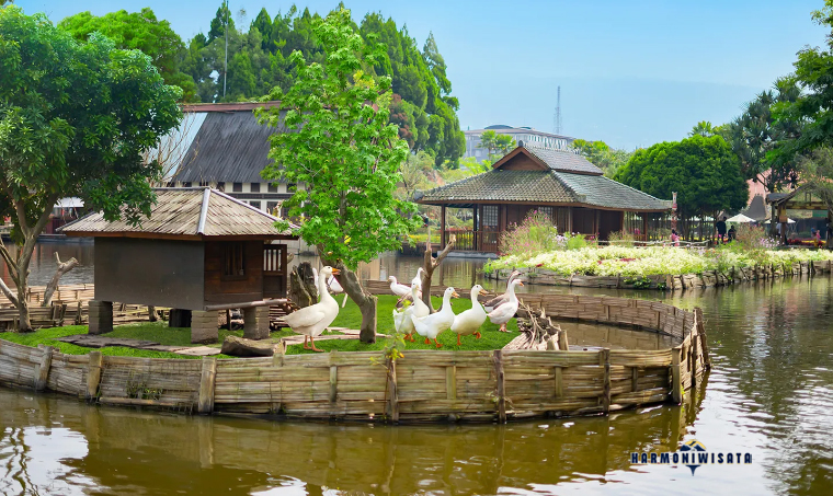 lembang-floating-market