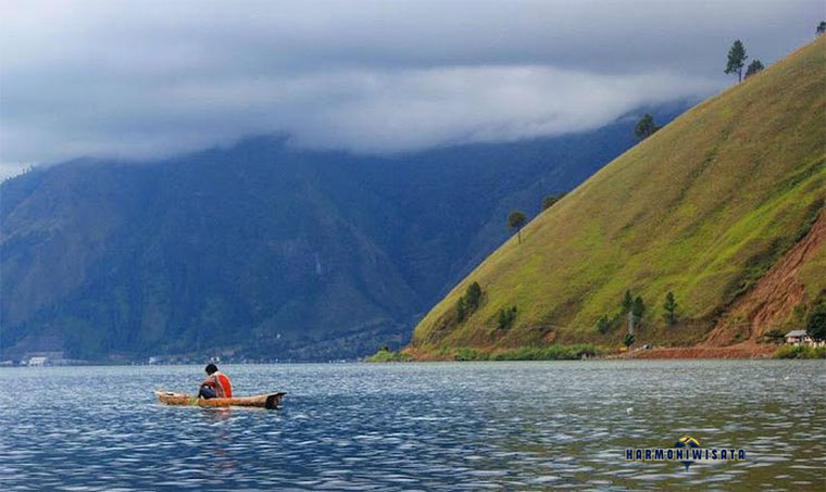 Harmoni Wisata Danau Toba dan Pulau Samosir