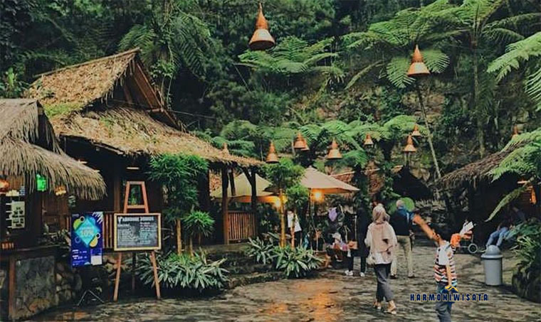 Harmoni Wisata Kampung Daun Bandung
