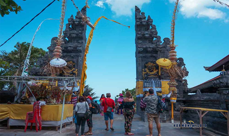 Harmoni Wisata Tanah Lot