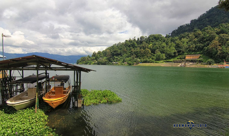 Harmoni Wisata Danau Maninjau