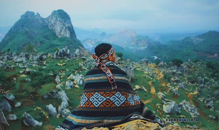 Harmoni Wisata Stone Garden Citatah – Padalarang