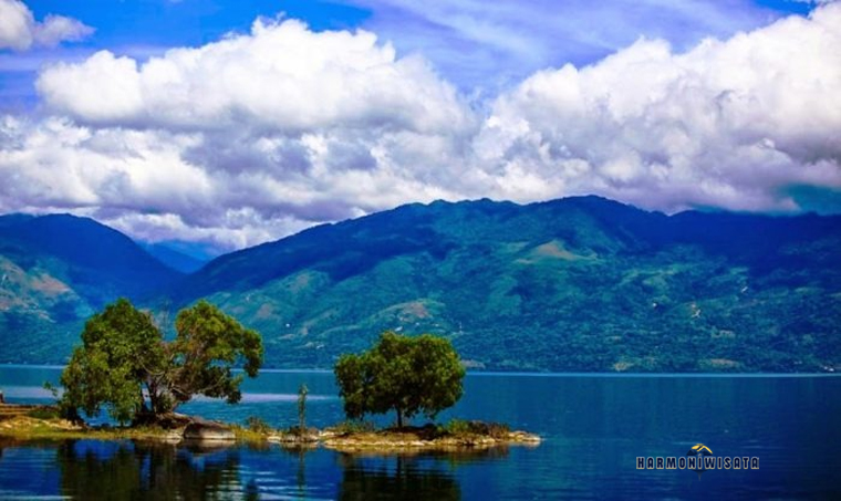 Harmoni Wisata Danau Singkarak – Sumatera Barat