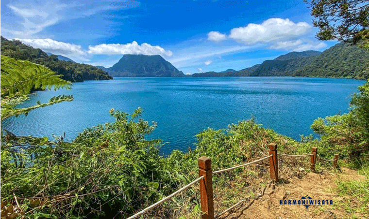 Harmoni Wisata Danau Gunung Tujuh