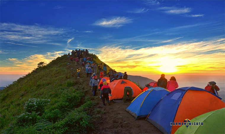 Harmoni Wisata Gunung Andong
