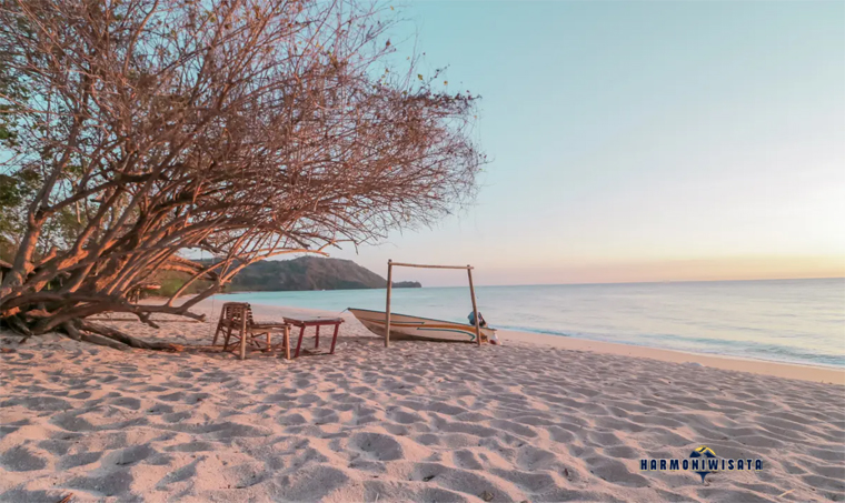 Pantai Paal Likupang: Surga Pasir Putih Tersembunyi di Sulawesi Utara