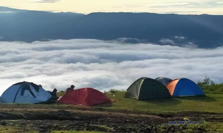 Harmoni Wisata Bukit Mantar – Sumbawa, NTB