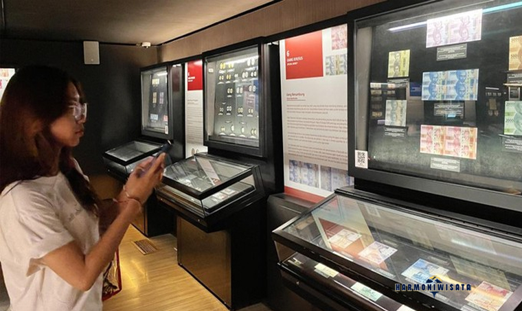 Harmoni Wisata Museum Bank Indonesia Kota Tua