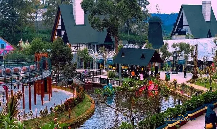 Harmoni Wisata Lembang Park & Zoo (Bandung)