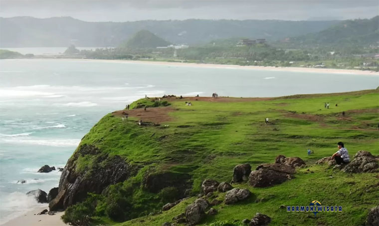 Harmoni WIsata Bukit Merese sisi timur, Lombok