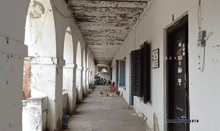 Harmoni Wisata Benteng Pendem Ambarawa