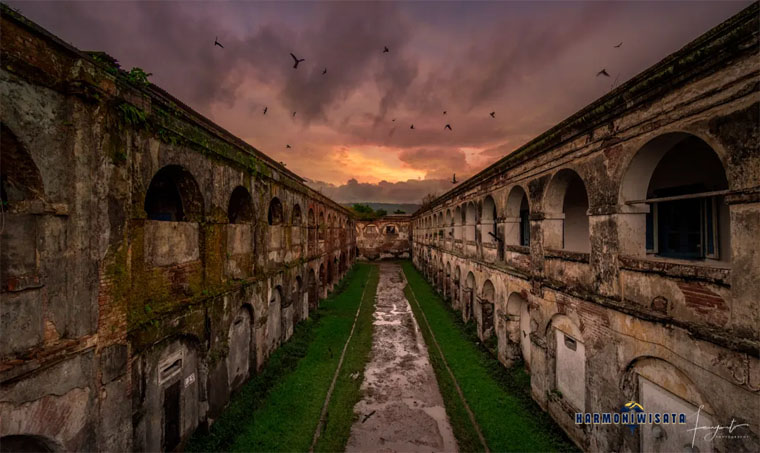 Benteng Pendem Ambarawa: Sejarah, Misteri, dan Daya Tarik Wisata Horor