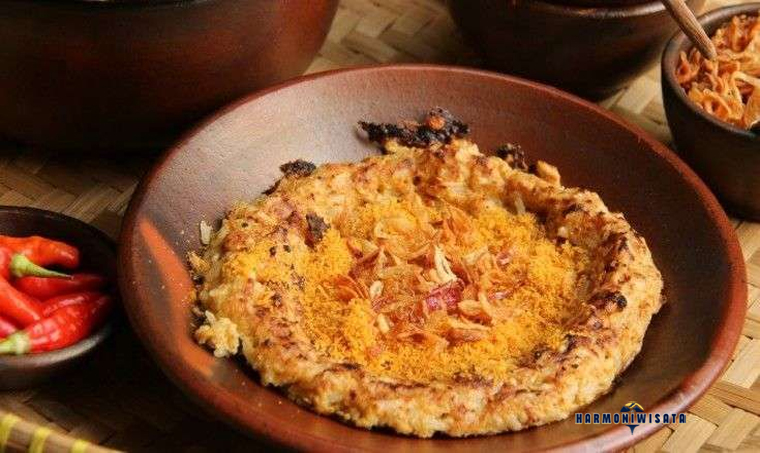 Harmoni WIsata Kerak Telor Betawi Warisan Kuliner Jakarta
