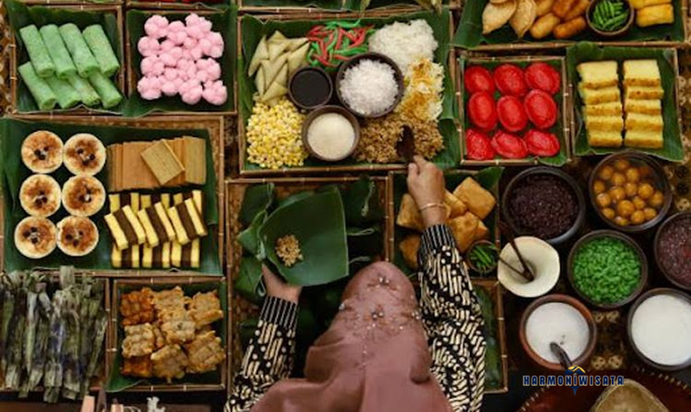 Harmoni WIsata Street Food Terbaik di Indonesia untuk Pecinta Kuliner, Wajib Coba!