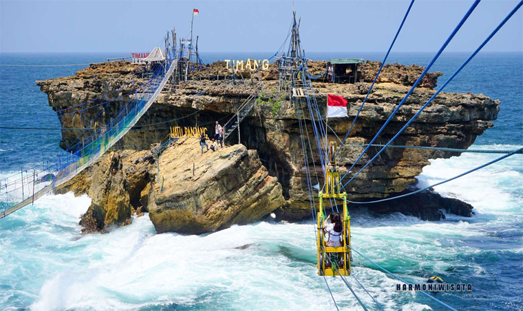 Harmoni Wisata Pantai Timang