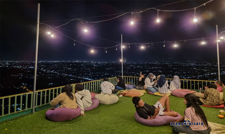 Harmoni Wisata Bukit Bintang Yogyakarta