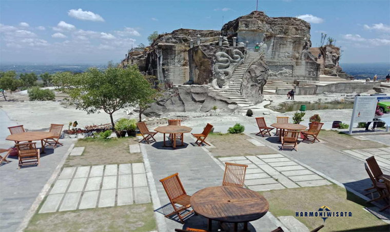 Harmoni Wisata Tebing Breksi
